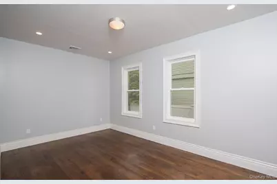 535 E Walnut St #Main, Long Beach, NY 11561 - Photo 11