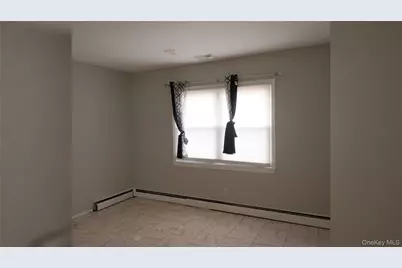 839 7th Street, West Babylon, NY 11704 - Photo 13