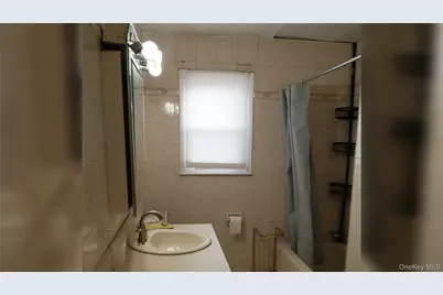 839 7th Street, West Babylon, NY 11704 - Photo 11