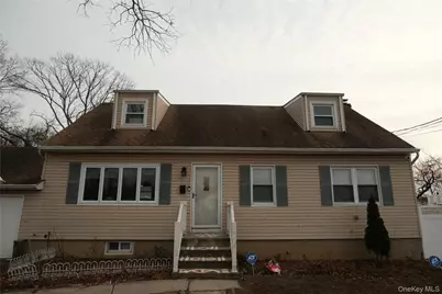 839 7th Street, West Babylon, NY 11704 - Photo 3