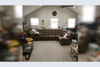 839 7th Street, West Babylon, NY 11704 - Photo 5