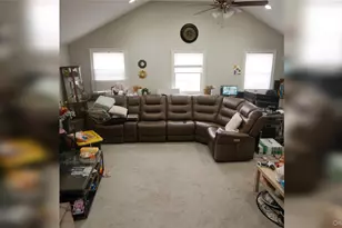 839 7th St, West Babylon, NY 11704 - Photo 5