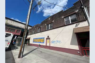 6902 Roosevelt Avenue, Flushing, NY 11377 - Photo 3