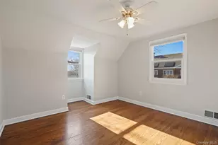 3 Oakridge Dr, Port Chester, NY 10573 - Photo 13