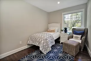 32 White Oak Ln, Westhampton Beach, NY 11978 - Photo 13