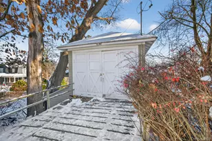 54 Leroy Pl, Newburgh, NY 12550 - Photo 37