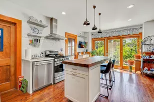 1025 9th St, Greenport, NY 11944 - Photo 7