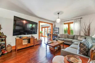 1025 9th St, Greenport, NY 11944 - Photo 11