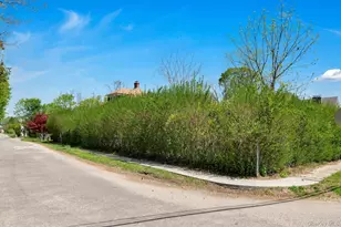 1025 9th St, Greenport, NY 11944 - Photo 45