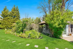 1025 9th St, Greenport, NY 11944 - Photo 41