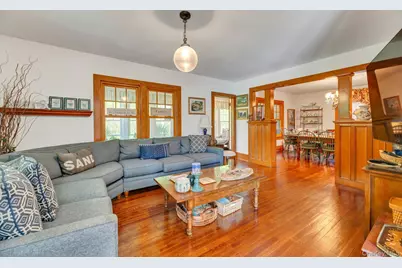 1025 9th Street, Greenport, NY 11944 - Photo 9