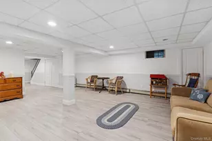 23 St Pauls Pl, Garden City, NY 11530 - Photo 23