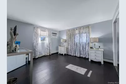 12 Cable Lane, Hicksville, NY 11801 - Photo 11