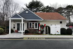 40 W 4th St, Patchogue, NY 11772 - Photo 9