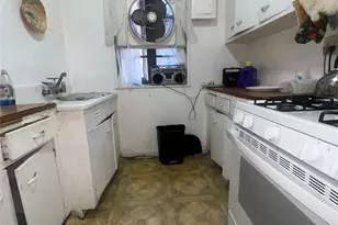 2055 St Raymond Ave, Bronx, NY 10462 - Photo 9