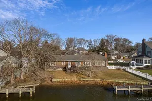 182 Connetquot Dr, Oakdale, NY 11769 - Photo 3