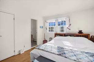 182 Connetquot Dr, Oakdale, NY 11769 - Photo 19