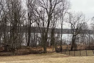 206 Waters Edge, Valley Cottage, NY 10989 - Photo 5