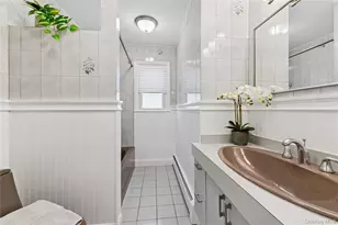 154-27 20th Rd, Whitestone, NY 11357 - Photo 19