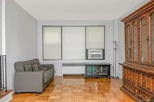 98-50 63rd Dr, Rego Park, NY 11374 - Photo 3