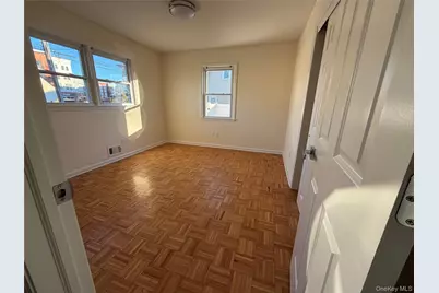 [Address not provided], Ronkonkoma, NY 11779 - Photo 7