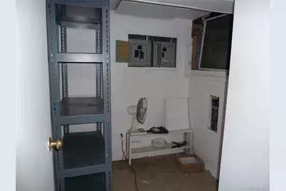 2515 Far Rockaway Boulevard, Far Rockaway, NY 11691 - Photo 11