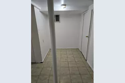 2515 Far Rockaway Boulevard, Far Rockaway, NY 11691 - Photo 15