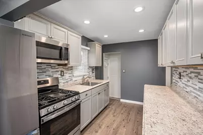 20 Kenneth Avenue, Bellmore, NY 11710 - Photo 3