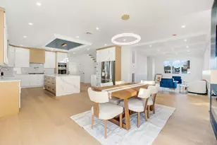 35 Castle Ln, Levittown, NY 11756 - Photo 7