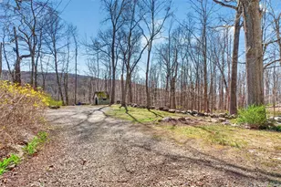 11 Shawnee Rd, Putnam Valley, NY 10579 - Photo 35