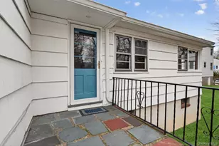 152 Old State Rd, Highland Falls, NY 10928 - Photo 5