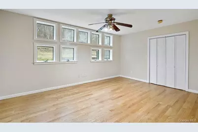 17 Valley Drive, Salisbury Mills, NY 12577 - Photo 9