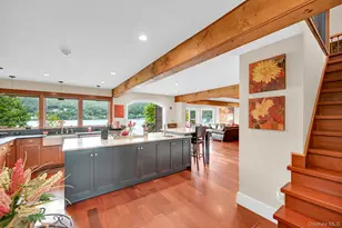 10 Van Orden Ln, Greenwood Lake, NY 10925 - Photo 9