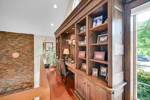 10 Van Orden Ln, Greenwood Lake, NY 10925 - Photo 25