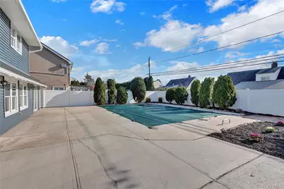 21 Piper Lane, Levittown, NY 11756 - Photo 23