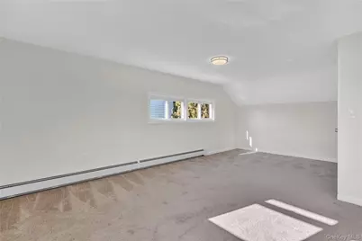 21 Piper Lane, Levittown, NY 11756 - Photo 19