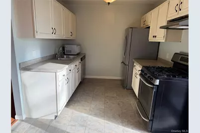 276 Temple Hill Road #1704, New Windsor, NY 12553 - Photo 5