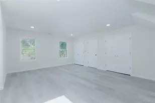 108 McKinley Dr, Mastic Beach, NY 11951 - Photo 21