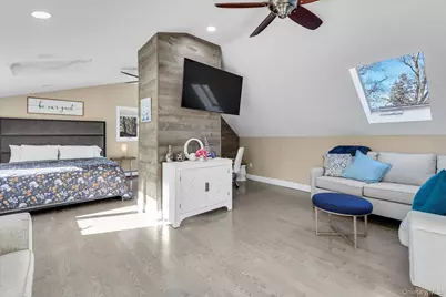 56 Fairfields Lane, Huntington Station, NY 11746 - Photo 13