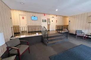 25 Elizabeth St, Farmingdale, NY 11735 - Photo 11