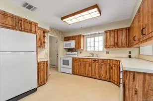 65 Lone Oak Path, Smithtown, NY 11787 - Photo 5