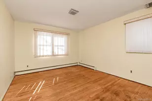 65 Lone Oak Path, Smithtown, NY 11787 - Photo 11