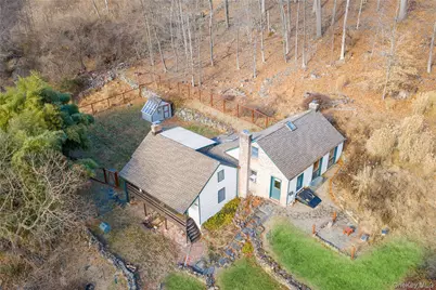 689 S Mountain Road, New City, NY 10956 - Photo 27