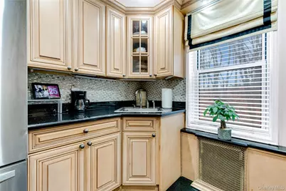 74-45 Yellowstone Boulevard #2C, Rego Park, NY 11374 - Photo 17