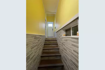 310 Brookside Court, Copiague, NY 11726 - Photo 29