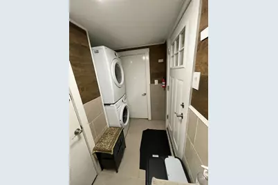 310 Brookside Court, Copiague, NY 11726 - Photo 35