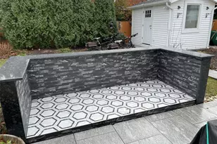 310 Brookside Ct, Copiague, NY 11726 - Photo 41