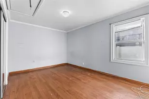 236 E Market St, Long Beach, NY 11561 - Photo 7