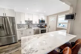 10 Ponder Ln, Deer Park, NY 11729 - Photo 7