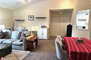 4204 Fox Ln, Poughkeepsie, NY 12603 - Photo 11